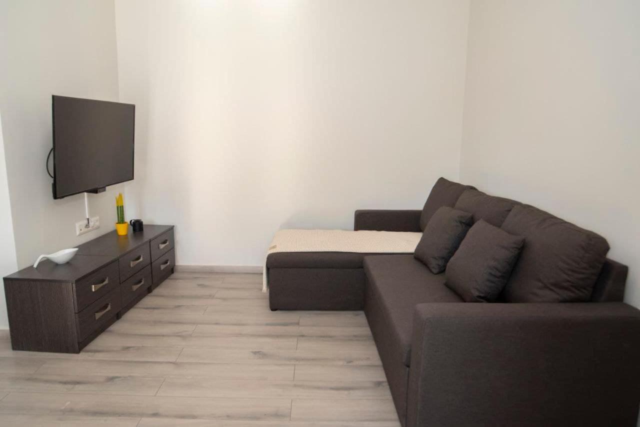 Ierapetra Flats 2 Apartment ภายนอก รูปภาพ